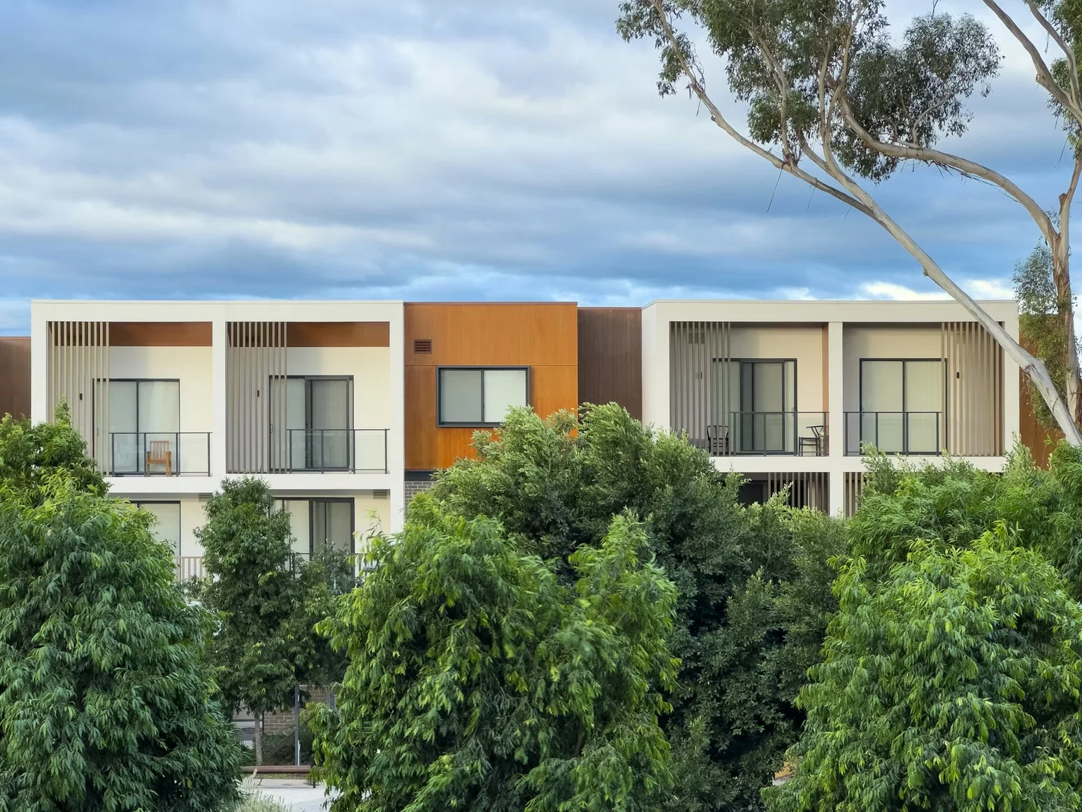 You've probably assumed a house will always outperform a townhouse. In today's greenfield estates, that assumption deserves a hard look. Property coach Aimee Templeman unpacks the townhouse stigma.